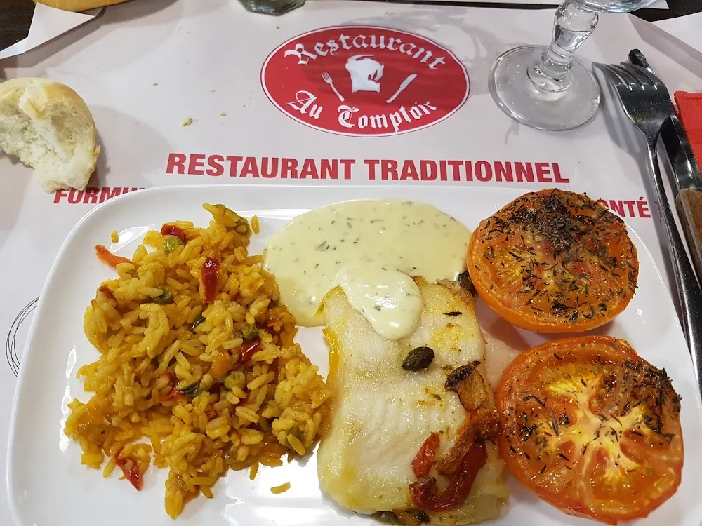Filet de Sole Accompagnée de Paëlla Et Ses Tomates